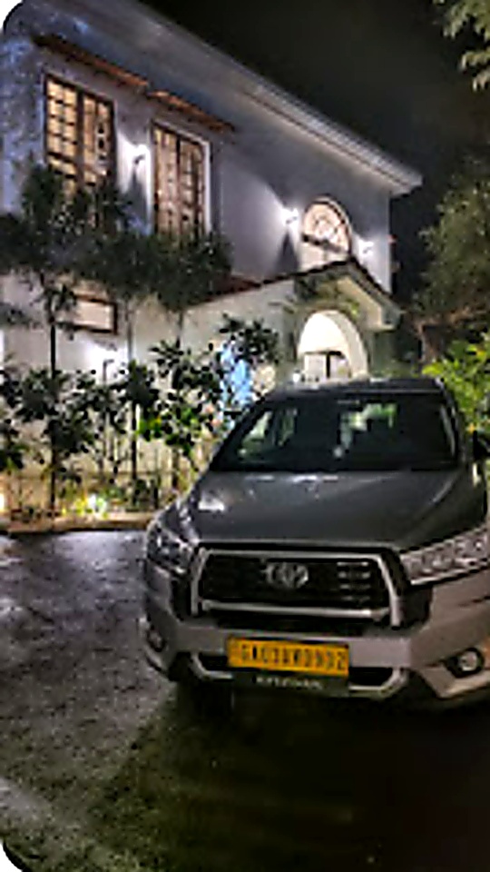 Night taxi service in Vagator Goa - Swami Cab Service